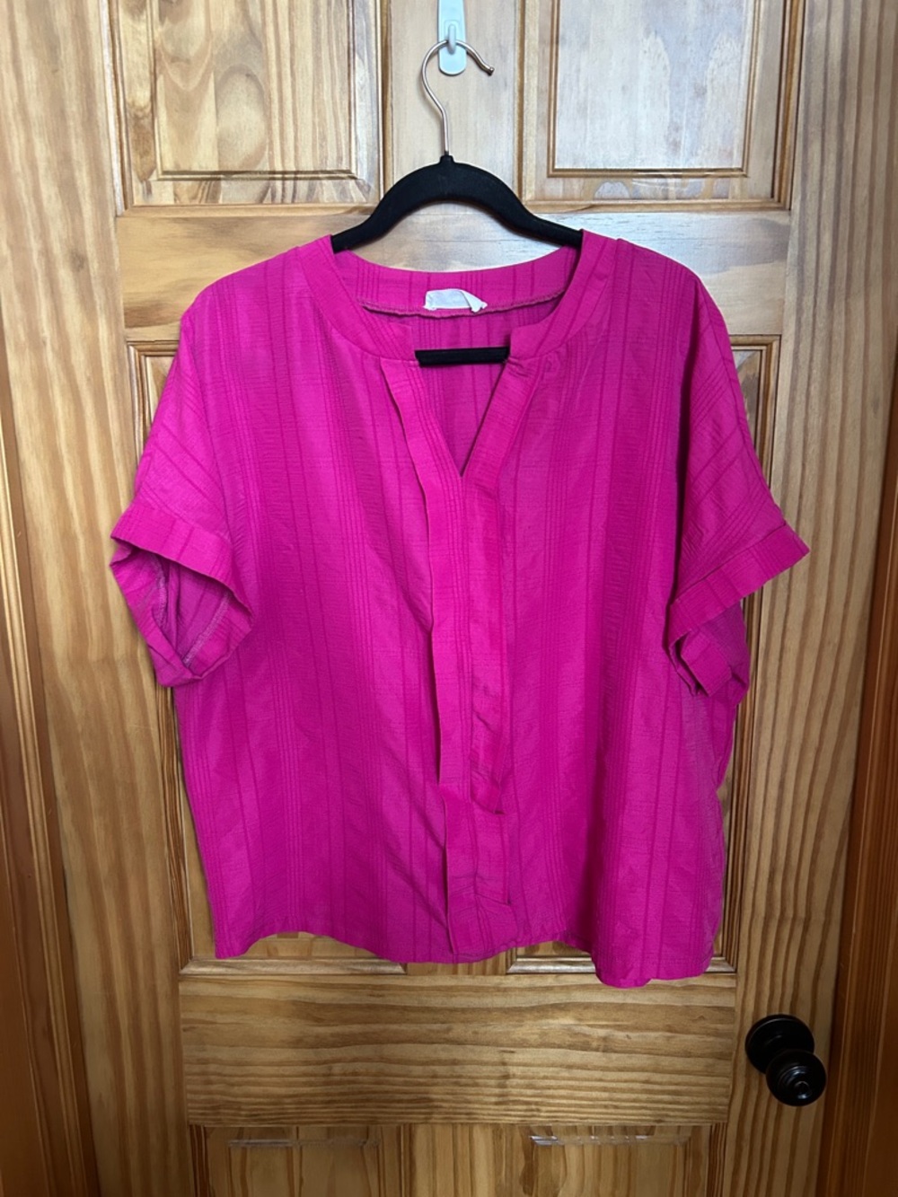 Fuchsia Short-Sleeve Split-Neck Blouse